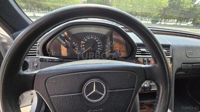 Mercedes C 180 2019, 190,010 km - 1.8 л - Sumqayıt