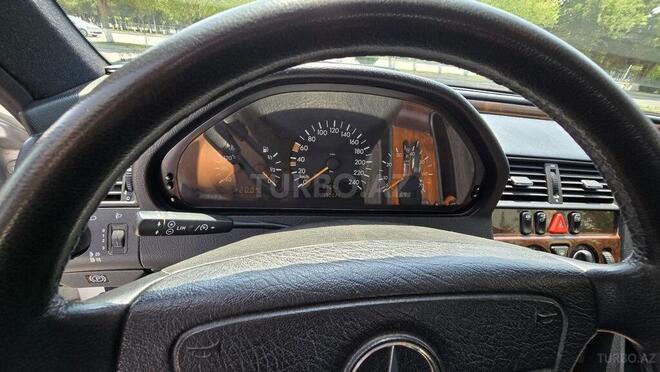 Mercedes C 180 2019, 190,010 km - 1.8 л - Sumqayıt
