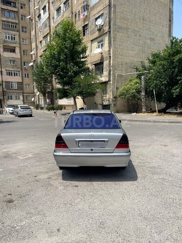 Mercedes C 180 1999, 352,000 km - 1.8 л - Bakı