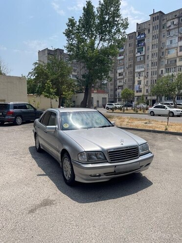Mercedes C 180 1999, 352,000 km - 1.8 л - Bakı