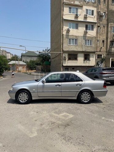 Mercedes C 180 1999, 352,000 km - 1.8 л - Bakı