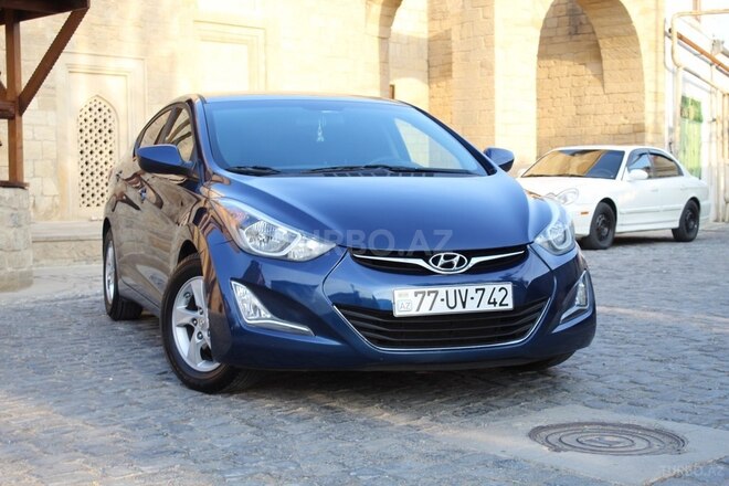 Hyundai Elantra 2015, 129,600 km - 1.8 l - Bakı