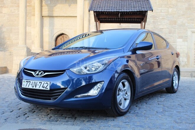 Hyundai Elantra 2015, 129,600 km - 1.8 l - Bakı