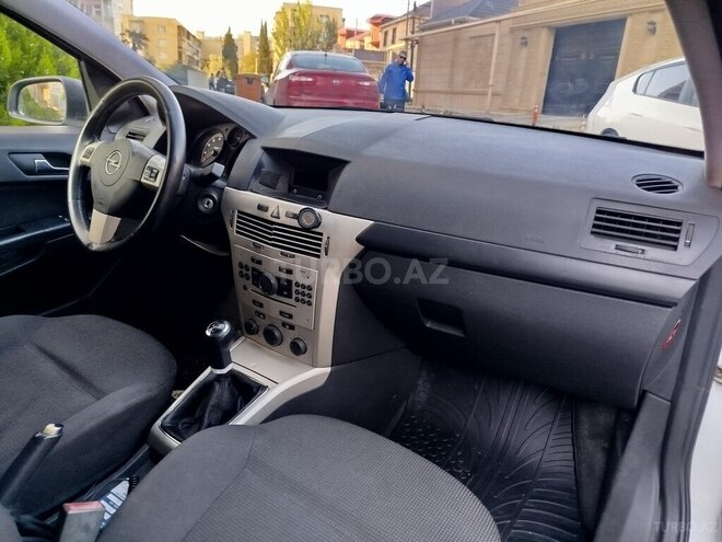 Opel Astra 2008, 310,200 km - 1.4 l - Bakı