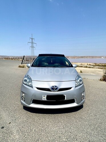 Toyota Prius-1