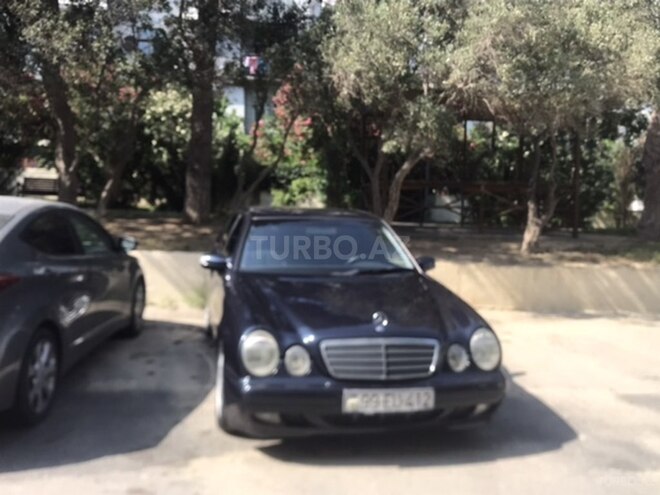 Mercedes E 220 d 2001, 388,291 km - 2.2 l - Bakı