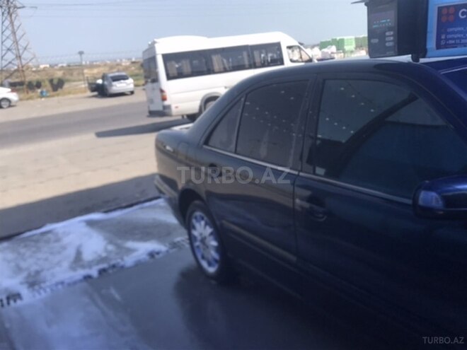 Mercedes E 220 d 2001, 388,291 km - 2.2 l - Bakı
