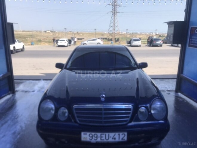 Mercedes E 220 d 2001, 388,291 km - 2.2 l - Bakı