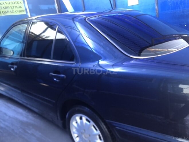 Mercedes E 220 d 2001, 388,291 km - 2.2 l - Bakı