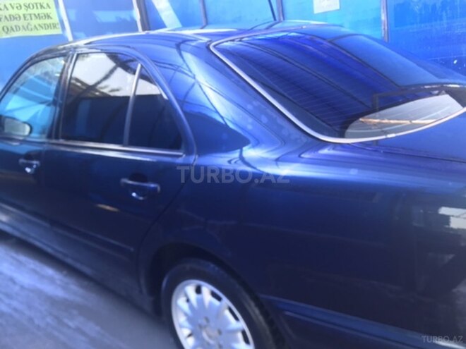Mercedes E 220 d 2001, 388,291 km - 2.2 l - Bakı