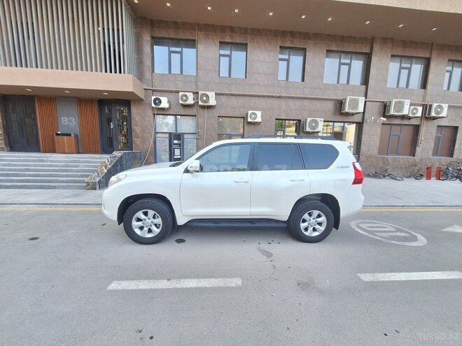Toyota Land Cruiser Prado 2012, 133,147 km - 2.7 л - Bakı