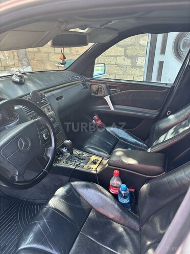 Mercedes E 240 1997, 380,000 km - 2.4 l - Xırdalan