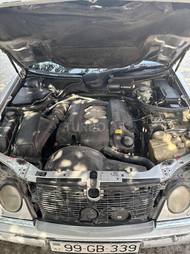 Mercedes E 240 1997, 380,000 km - 2.4 l - Xırdalan