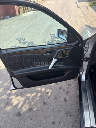 Mercedes E 240 1997, 380,000 km - 2.4 l - Xırdalan
