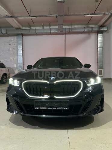 BMW 520-1