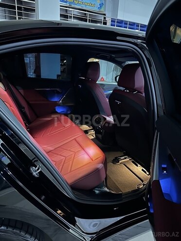 BMW 520-12