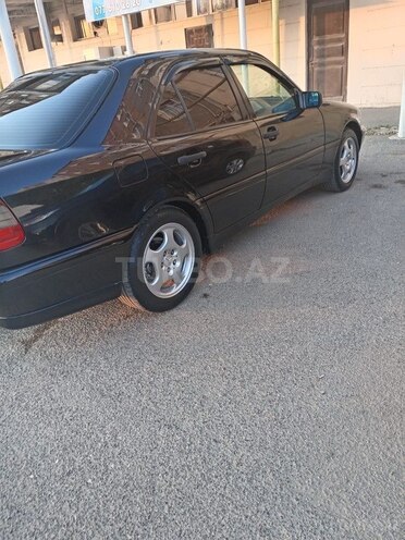 Mercedes C 230 1997, 220,000 km - 2.3 l - Bakı