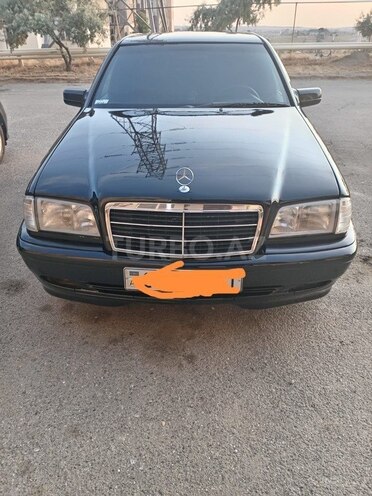Mercedes C 230 1997, 220,000 km - 2.3 l - Bakı