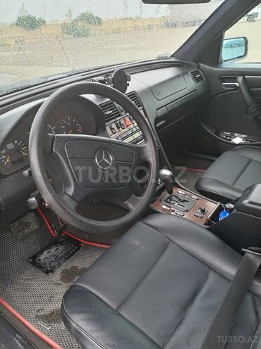 Mercedes C 230 1997, 220,000 km - 2.3 l - Bakı