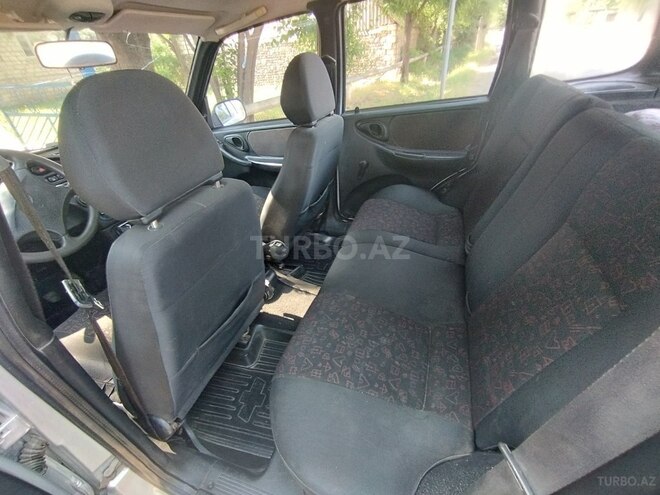 Chevrolet Niva 2006, 123,215 km - 1.7 л - Qazax