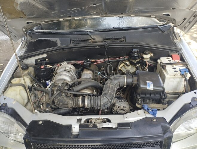 Chevrolet Niva 2006, 123,215 km - 1.7 л - Qazax