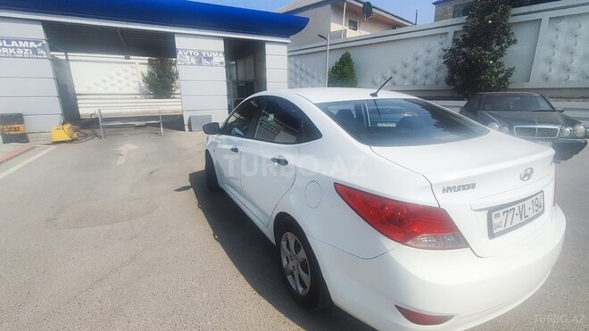 Hyundai Accent 2013, 206,000 km - 1.4 l - Bakı