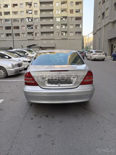 Mercedes C 180 2002, 421,318 km - 1.8 l - Bakı