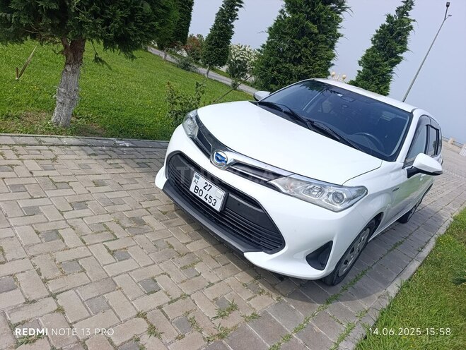 Toyota Corolla Fielder 2019, 150,000 km - 1.5 л - Bakı