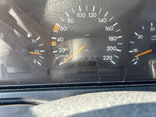 Mercedes C 220 d 2000, 563,240 km - 2.2 л - Bakı