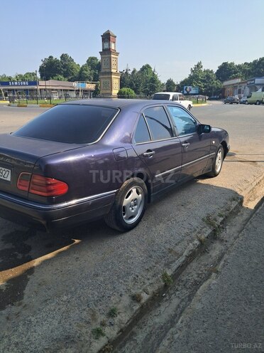 Mercedes E 220 d 1997, 800,000 km - 2.2 л - Lənkəran