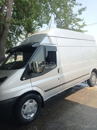 Ford Transit 2009, 551,430 km - 2.4 l - Salyan