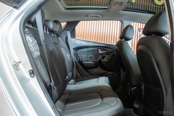Hyundai ix35 2011, 198,000 km - 2.4 л - Bakı