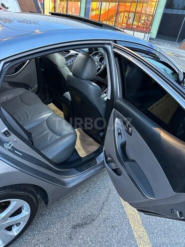 Hyundai Elantra 2011, 402,336 km - 1.8 l - Bakı