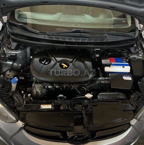 Hyundai Elantra 2011, 402,336 km - 1.8 l - Bakı
