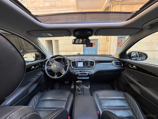 Kia Sorento-10