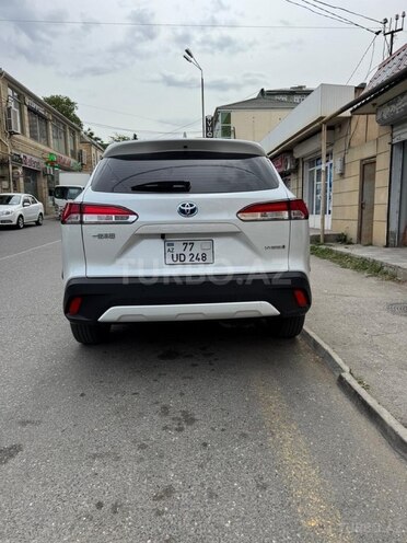 Toyota Corolla Cross 2024, 24,000 km - 2.0 л - Bakı