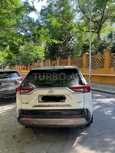 Toyota RAV4 2019, 62,000 km - 2.0 l - Bakı