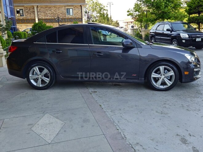 Chevrolet Cruze-2