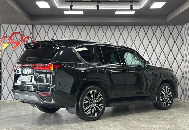 Lexus LX 600-5