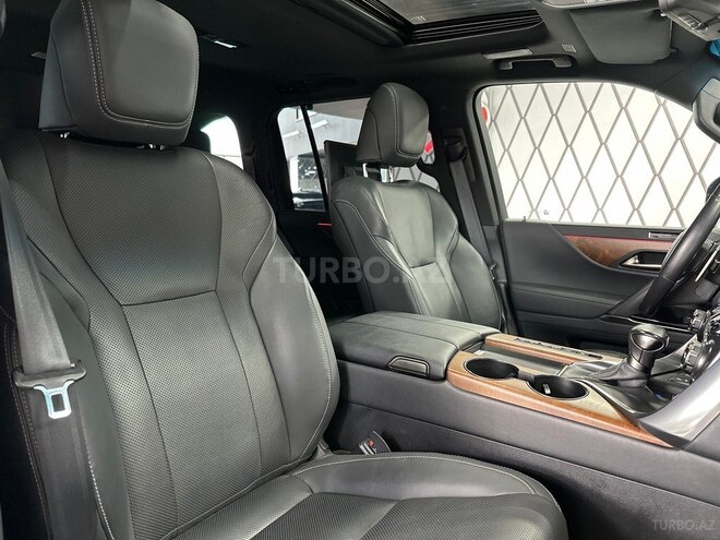 Lexus LX 600-14