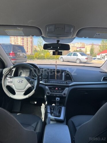 Hyundai Elantra 2017, 82,077 km - 2.0 l - Bakı