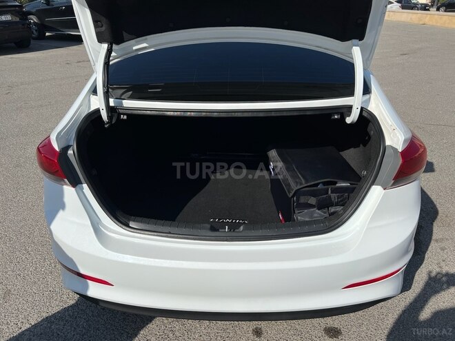 Hyundai Elantra 2017, 82,077 km - 2.0 l - Bakı