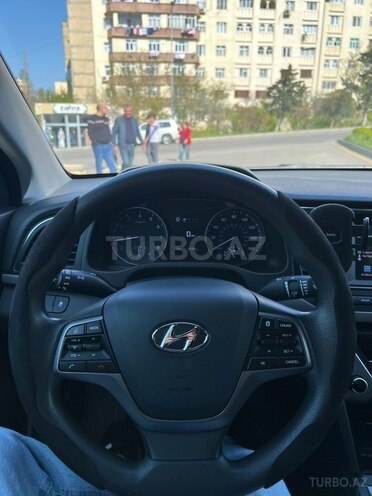 Hyundai Elantra 2017, 82,077 km - 2.0 l - Bakı