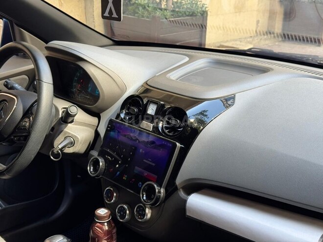 Chevrolet Cobalt-11