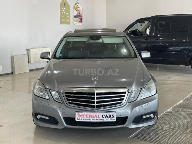 Mercedes E 250-1
