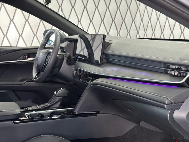 Toyota Camry-9