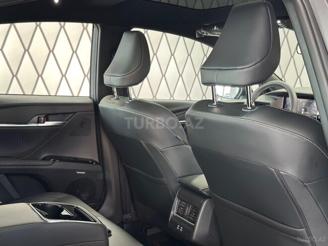 Toyota Camry-14