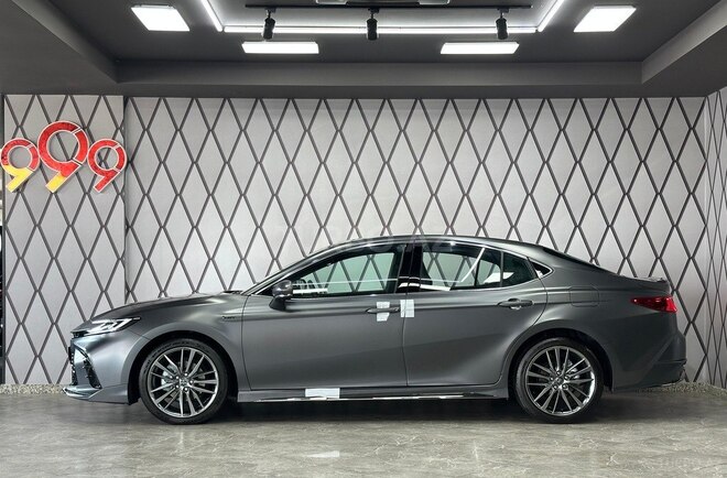 Toyota Camry-4