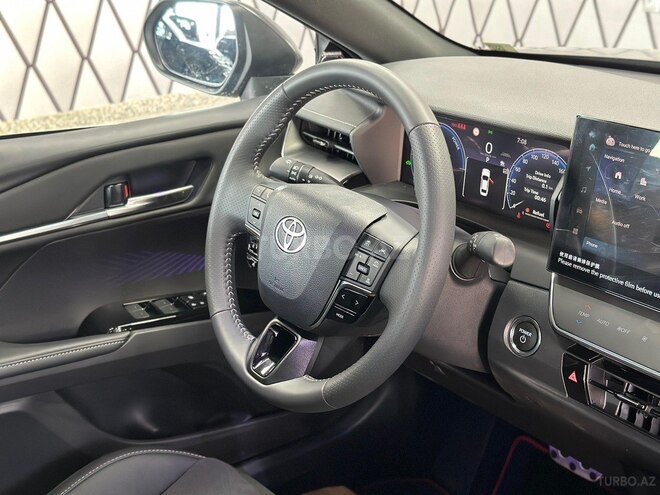 Toyota Camry-10