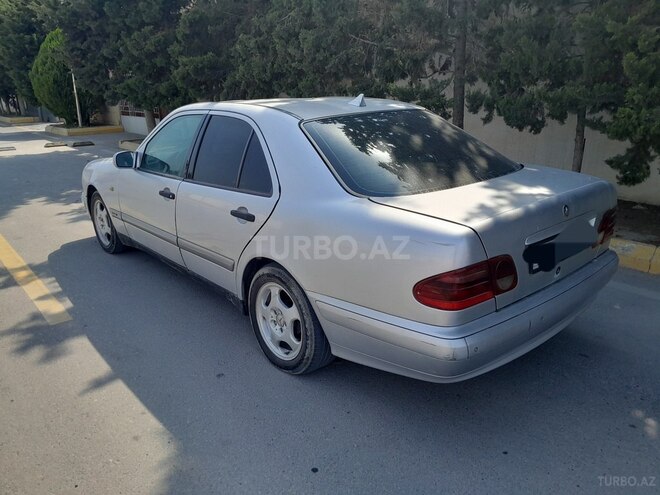 Mercedes E 290 1997, 320,000 km - 2.9 l - Bakı